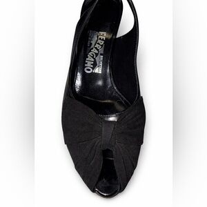 Salvatore Ferragamo Vintage Black Slingback Bow Heels – Made in Italy